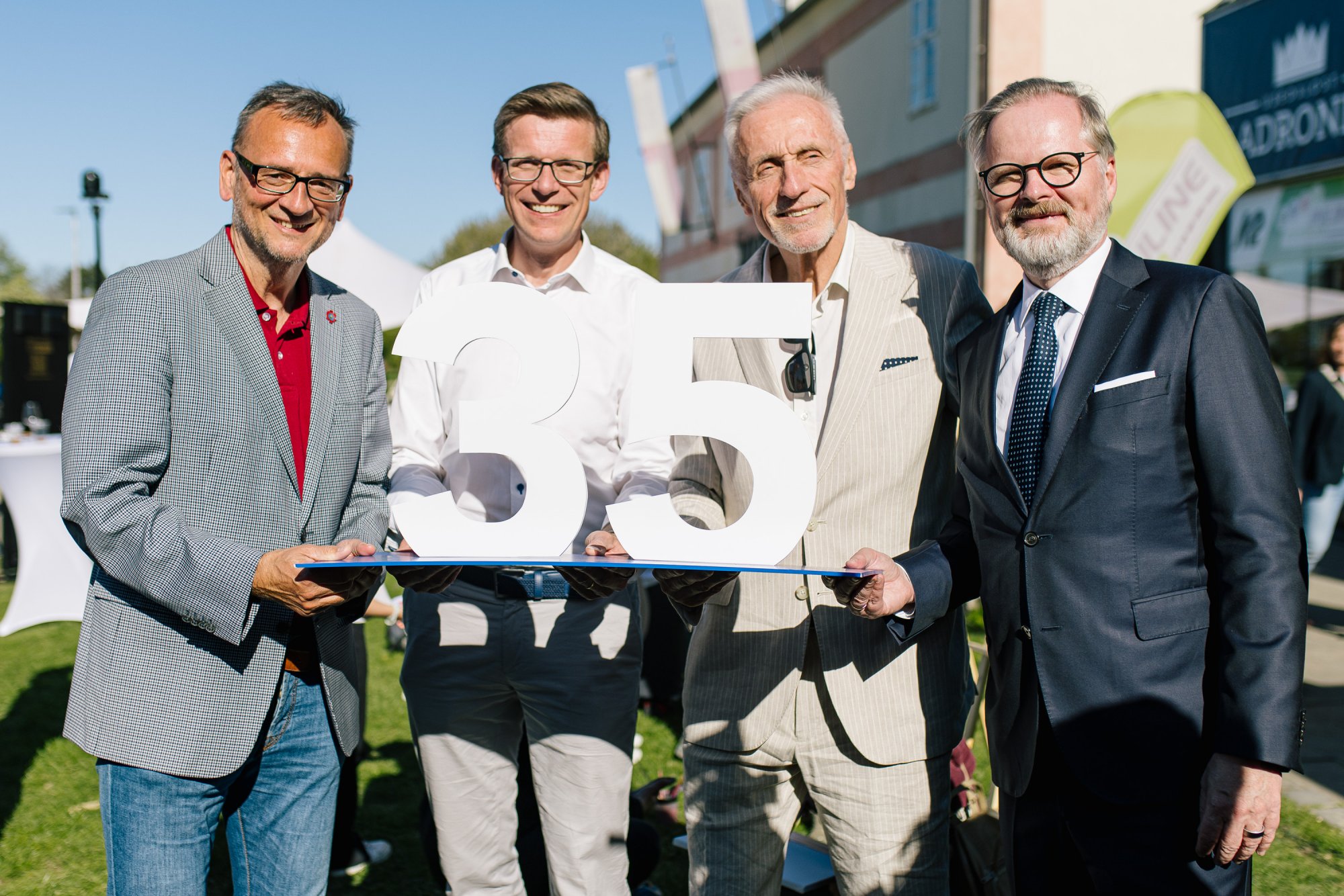 ODS si připomněla 35. narozeniny otevřenou oslavou na Ladronce