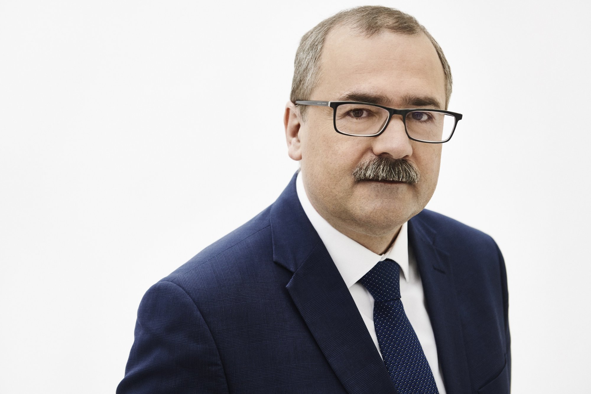 Pavel Žáček na ČRo Plus: Zmatky okolo pokračování muniční iniciativy zapůsobily na donátory