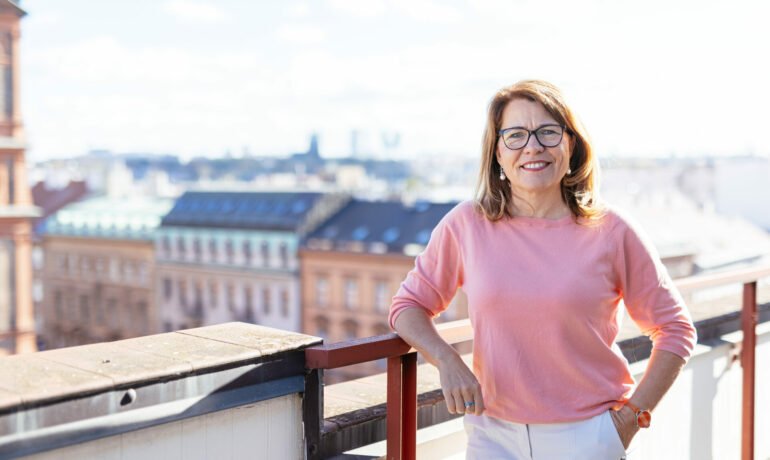 Renáta Zajíčková: Plaga rozhoduje od stolu a všechny ignoruje. Stínová vláda si k sobě hledá cestu