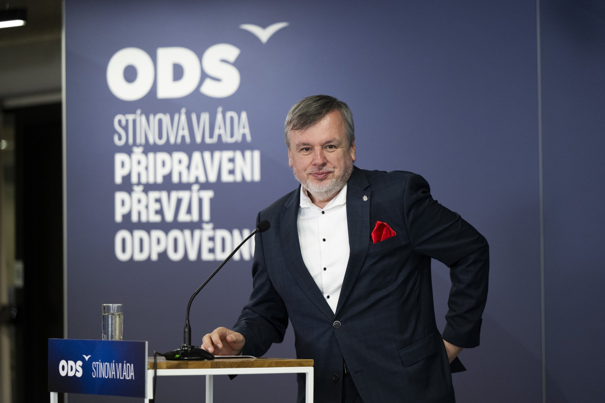 Stínový ministr Jan Bureš: Jmenování politického sponzora Straky do čela ČIŽP je hazardem s ochranou přírody. Cinknuté výběrko a možný střet zájmů jsou jeho jediná kvalifikace