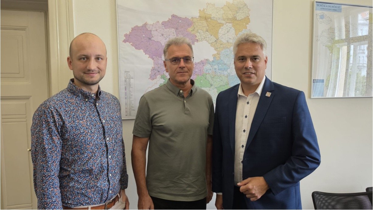 Dopravní stavby kraje v okolí Rudné