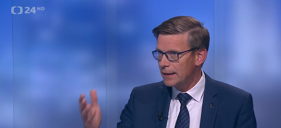 Zahraniční cesty mají mít konkrétní výsledky, řekl Martin Kupka v duelu Událostí, komentářů