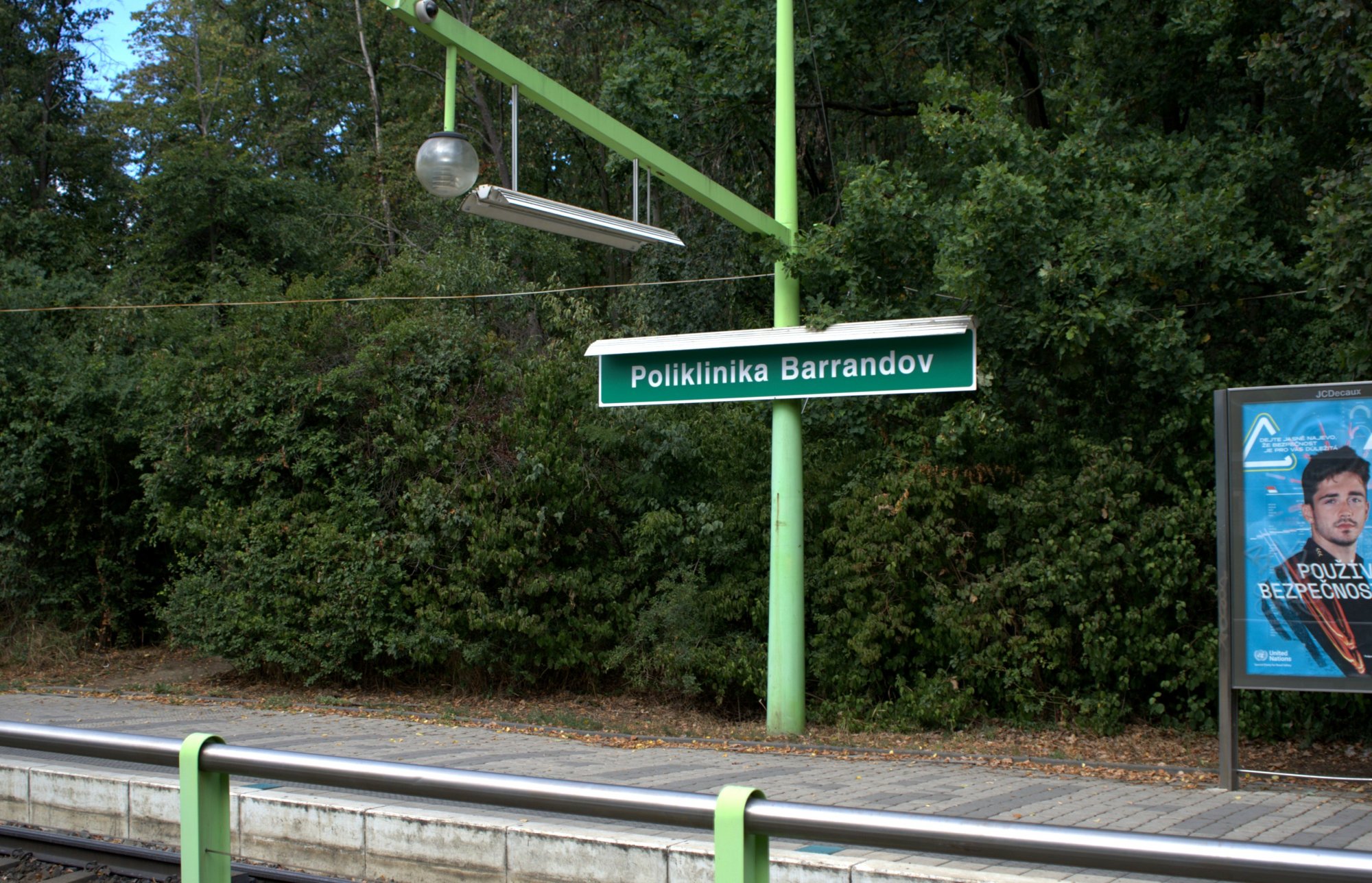 Barrandovský lesík se má proměnit v bezpečný park