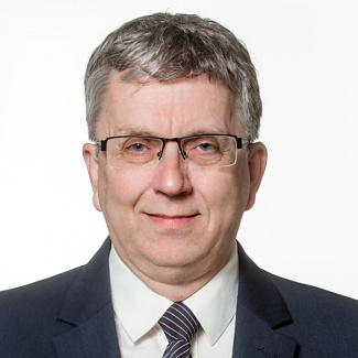Kandidát koalice SPOLU Karel Jakobec (ODS) pro Karlovarský kraj pro volby do PS ČR 2021.