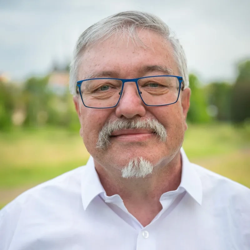 Jan Vaic, 62