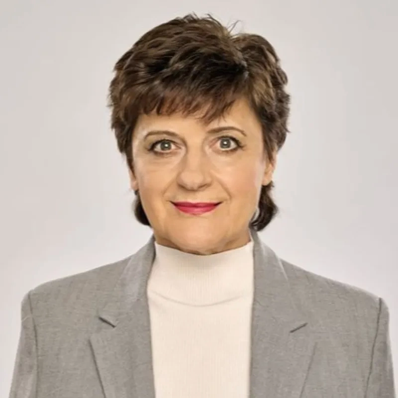 Nina Nováková