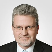 Mgr. Tomáš Kladívko